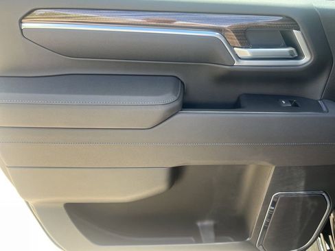 New 2025 Chevrolet Silverado 2500 LT image 10