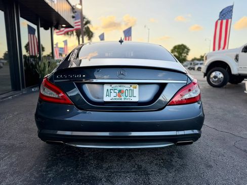 Used 2012 Mercedes-Benz CLS 550 image 10