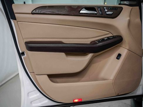 Certified 2017 Mercedes-Benz GLE 350 image 19