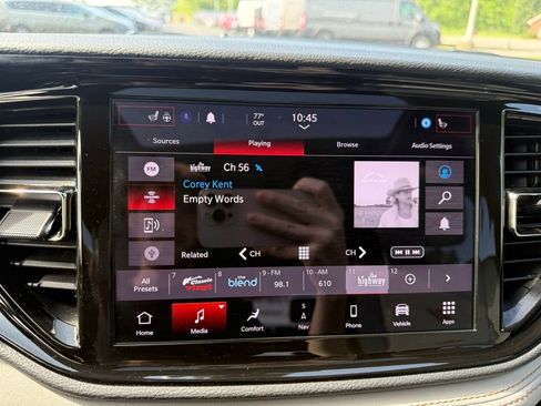 Certified 2022 Dodge Durango R/T w/ Blacktop Package AWD/4WD image 23