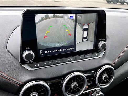 Used 2024 Nissan Sentra SR w/ SR Premium Package image 13