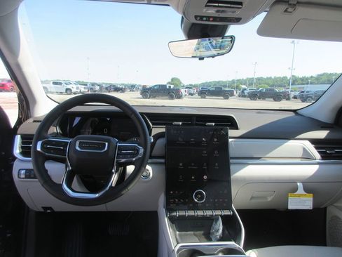 New 2026 GMC Terrain Denali AWD/4WD image 14