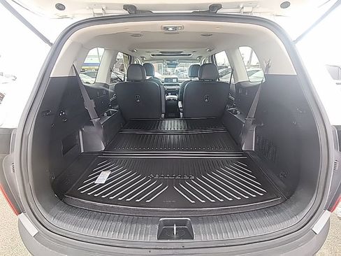 Used 2022 Kia Telluride S image 22