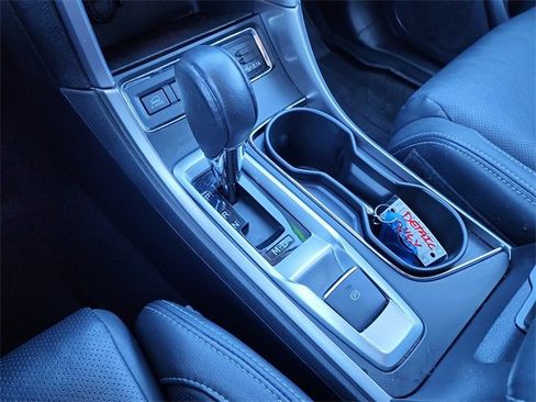 Used 2021 Subaru Ascent Limited w/ Technology Package image 26