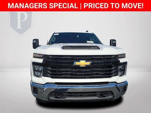 New 2026 Chevrolet Silverado 2500 W/T w/ WT Convenience Package AWD/4WD image 13