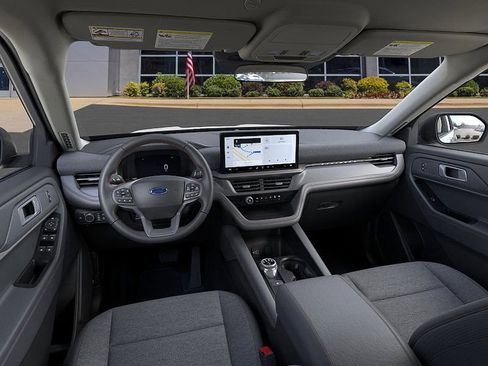 New 2026 Ford Explorer Active image 9