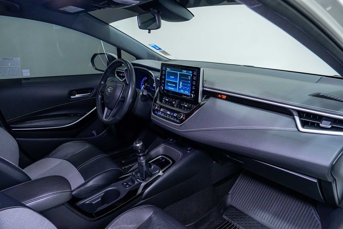 Used 2019 Toyota Corolla XSE FWD image 19
