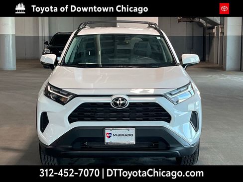 Used 2025 Toyota RAV4 XLE AWD/4WD image 3