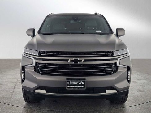 Used 2021 Chevrolet Suburban LT w/ Rear Media and Nav Package AWD/4WD image 8