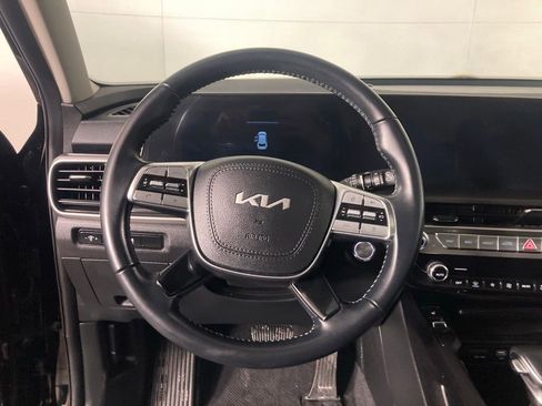 Used 2024 Kia Telluride S w/ S Sunroof Package image 7