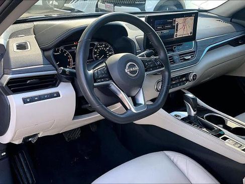 Certified 2024 Nissan Altima 2.5 SL image 18