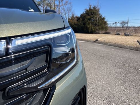 New 2026 Volkswagen Atlas Cross Sport SEL R-Line image 8