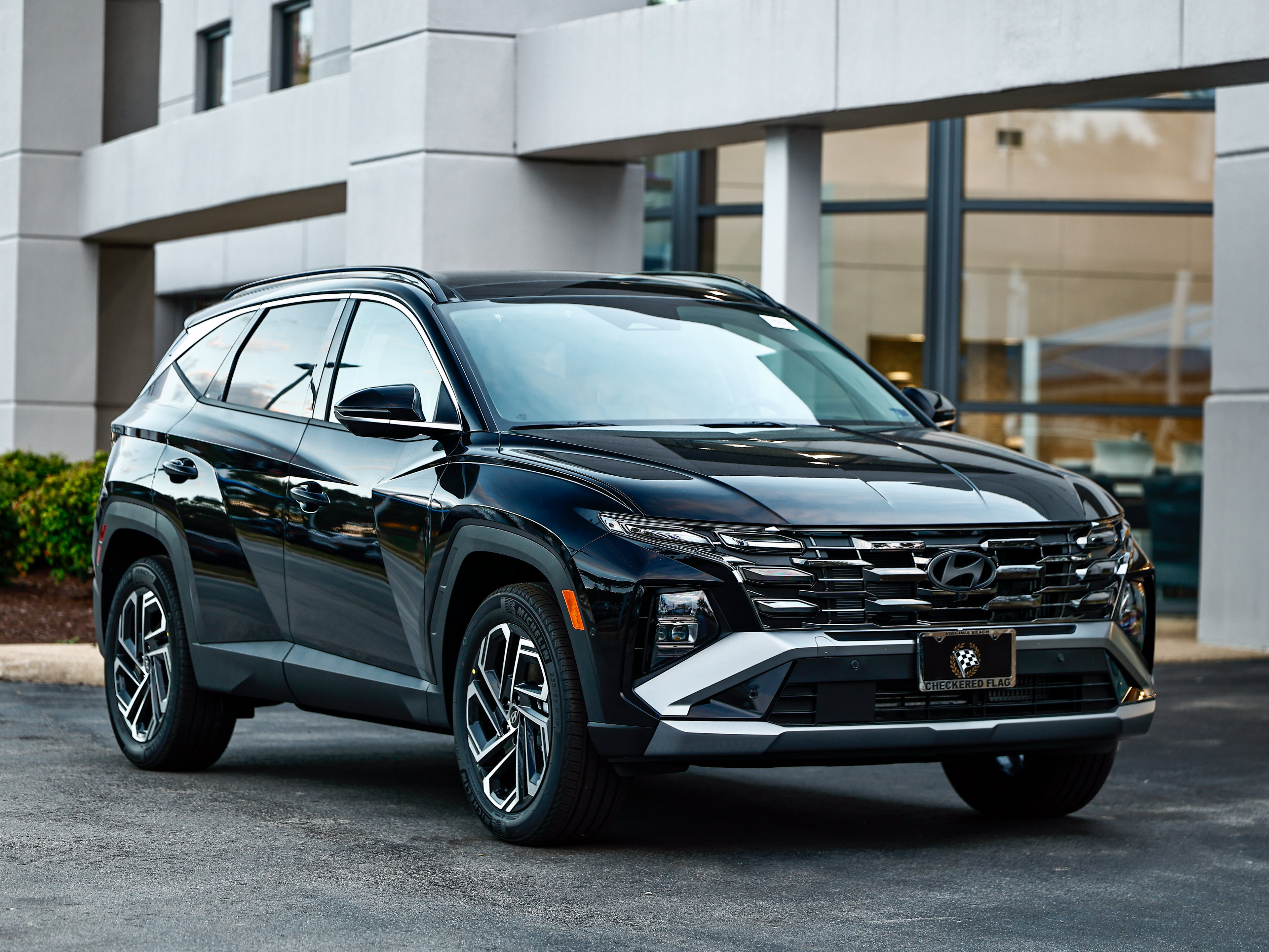 New 2026 Hyundai Tucson Limited w/ Tow & Go Package AWD/4WD image 1