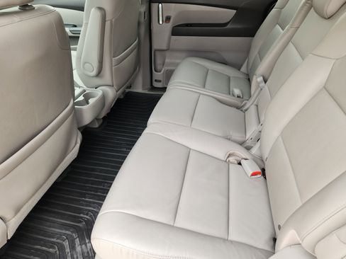 Used 2015 Honda Odyssey EX-L image 32