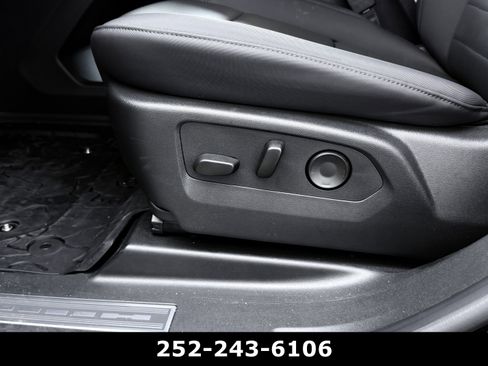 Used 2025 GMC Hummer EV 3X AWD/4WD image 10