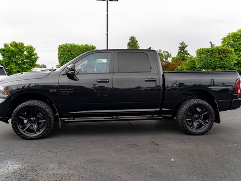 Used 2018 RAM 1500 Sport w/ Sport Premium Group AWD/4WD image 15