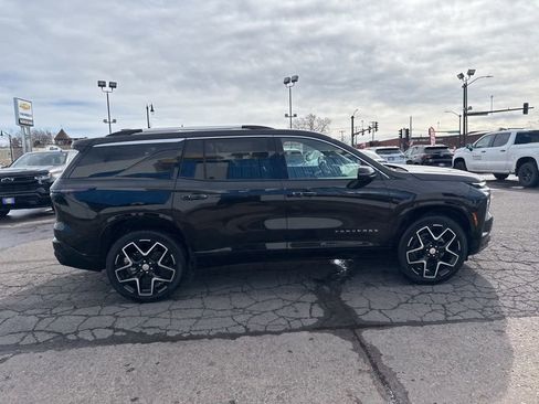 New 2026 Chevrolet Traverse High Country image 7