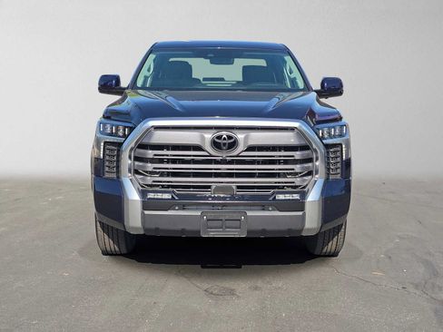 Used 2023 Toyota Tundra Limited AWD/4WD image 8