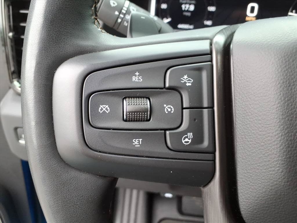 Used 2024 GMC Sierra 1500 AT4 w/ Technology Package AWD/4WD image 26