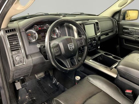 Used 2013 RAM 1500 Sport w/ Sport Premium Group AWD/4WD image 18