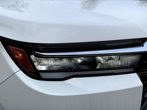 New 2026 Honda Pilot image 8