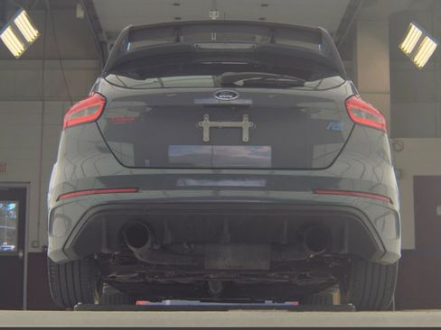 Used 2016 Ford Focus RS image 8