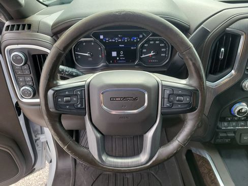Used 2020 GMC Sierra 3500 Denali w/ Denali Ultimate Package AWD/4WD image 25