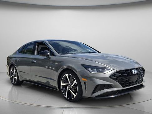 Certified 2023 Hyundai Sonata SEL Plus FWD image 9