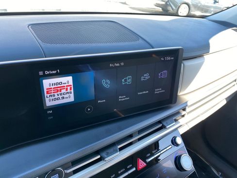 Used 2025 Hyundai Santa Fe SEL image 20