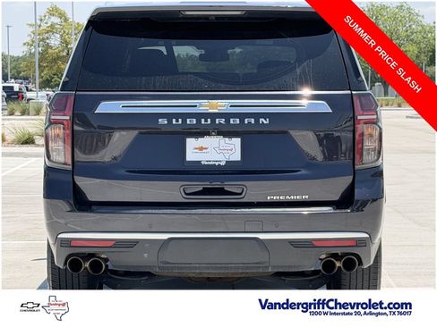 Used 2023 Chevrolet Suburban Premier RWD image 5