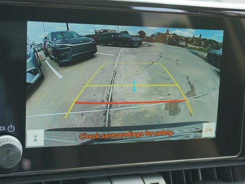 Used 2024 Toyota RAV4 XLE Premium FWD image 17