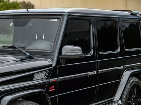 Used 2016 Mercedes-Benz G 65 AMG 4MATIC image 28