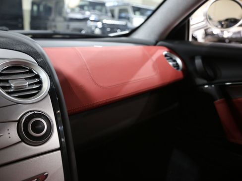 Used 2006 Mercedes-Benz SLR 2dr Cpe 5.5L image 26