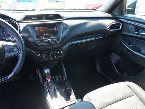 Used 2022 Chevrolet TrailBlazer RS AWD/4WD image 21
