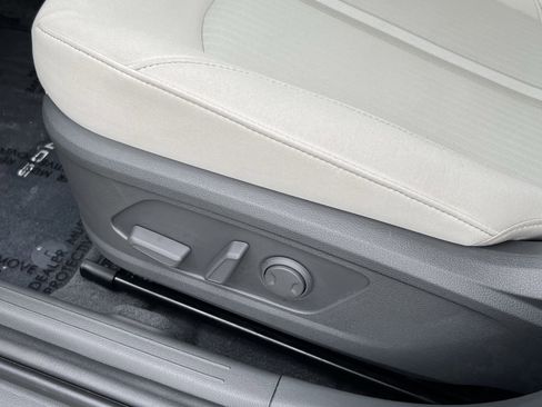 Used 2024 Hyundai Sonata SEL image 16