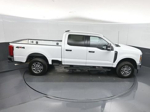 Used 2025 Ford F250 XLT AWD/4WD image 34