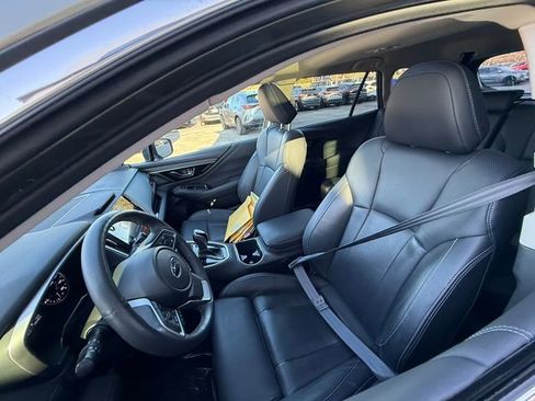 Used 2023 Subaru Outback Touring image 6