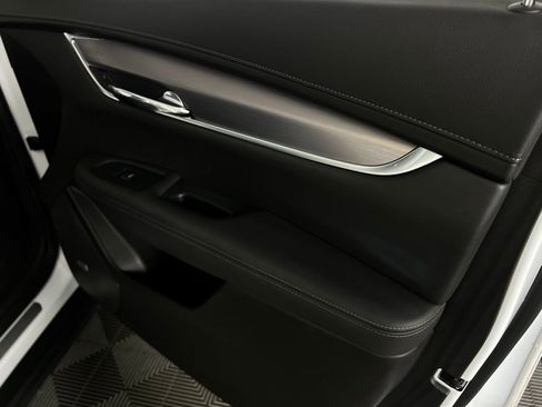 Used 2024 Cadillac XT6 Luxury w/ LPO, Floor Liner Package image 36