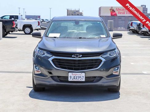 Used 2019 Chevrolet Equinox LS FWD image 2