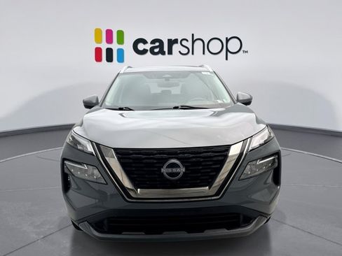 Used 2023 Nissan Rogue SL AWD/4WD image 8