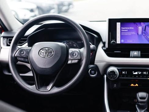 Used 2023 Toyota RAV4 XLE image 19
