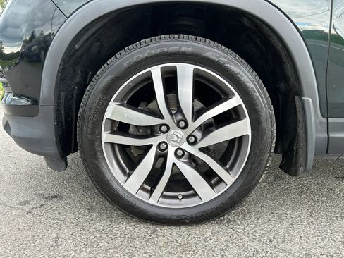 Used 2016 Honda Pilot Touring image 5