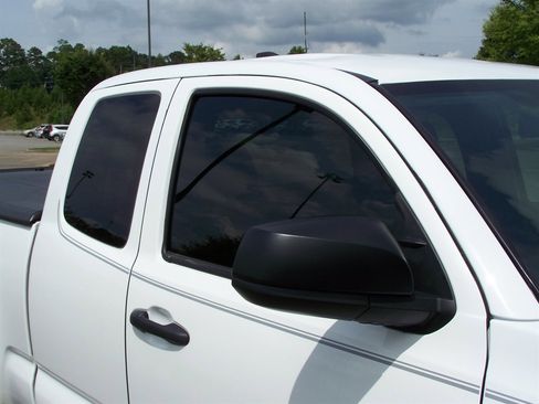 Used 2023 Toyota Tacoma SR image 40