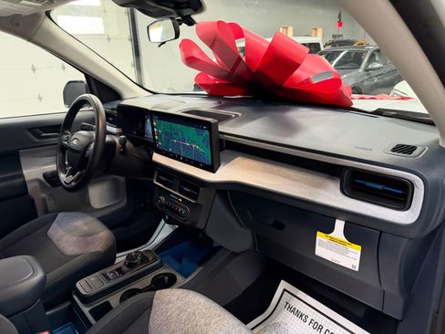 Used 2025 Ford Maverick XLT w/ Equipment Group 301A image 50