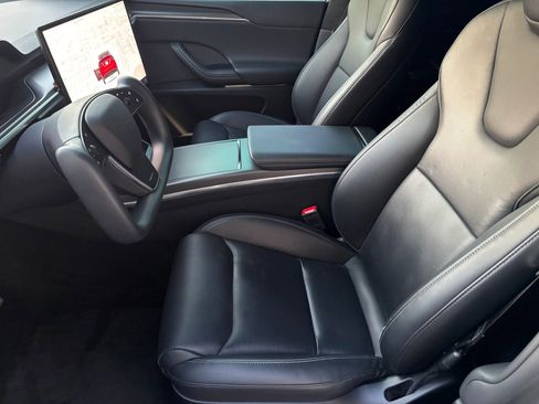 Used 2023 Tesla Model X Plaid AWD/4WD image 11