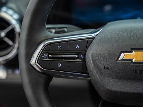 New 2026 Chevrolet Equinox LT AWD/4WD image 30
