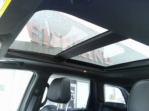 Used 2021 Jeep Grand Cherokee High Altitude image 16