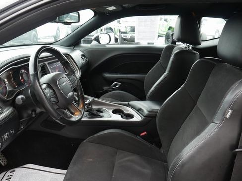 Used 2022 Dodge Challenger R/T w/ Plus Package image 3