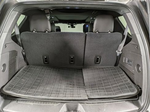 Used 2021 GMC Yukon AT4 w/ AT4 Premium Plus Package image 10