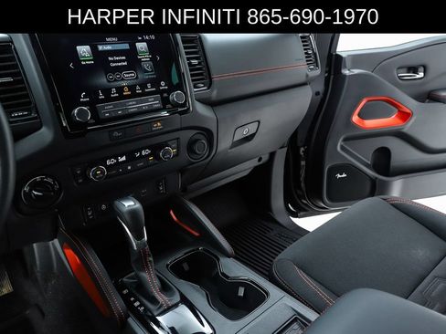 Used 2023 Nissan Frontier PRO-4X w/ Pro Convenience Package AWD/4WD image 60